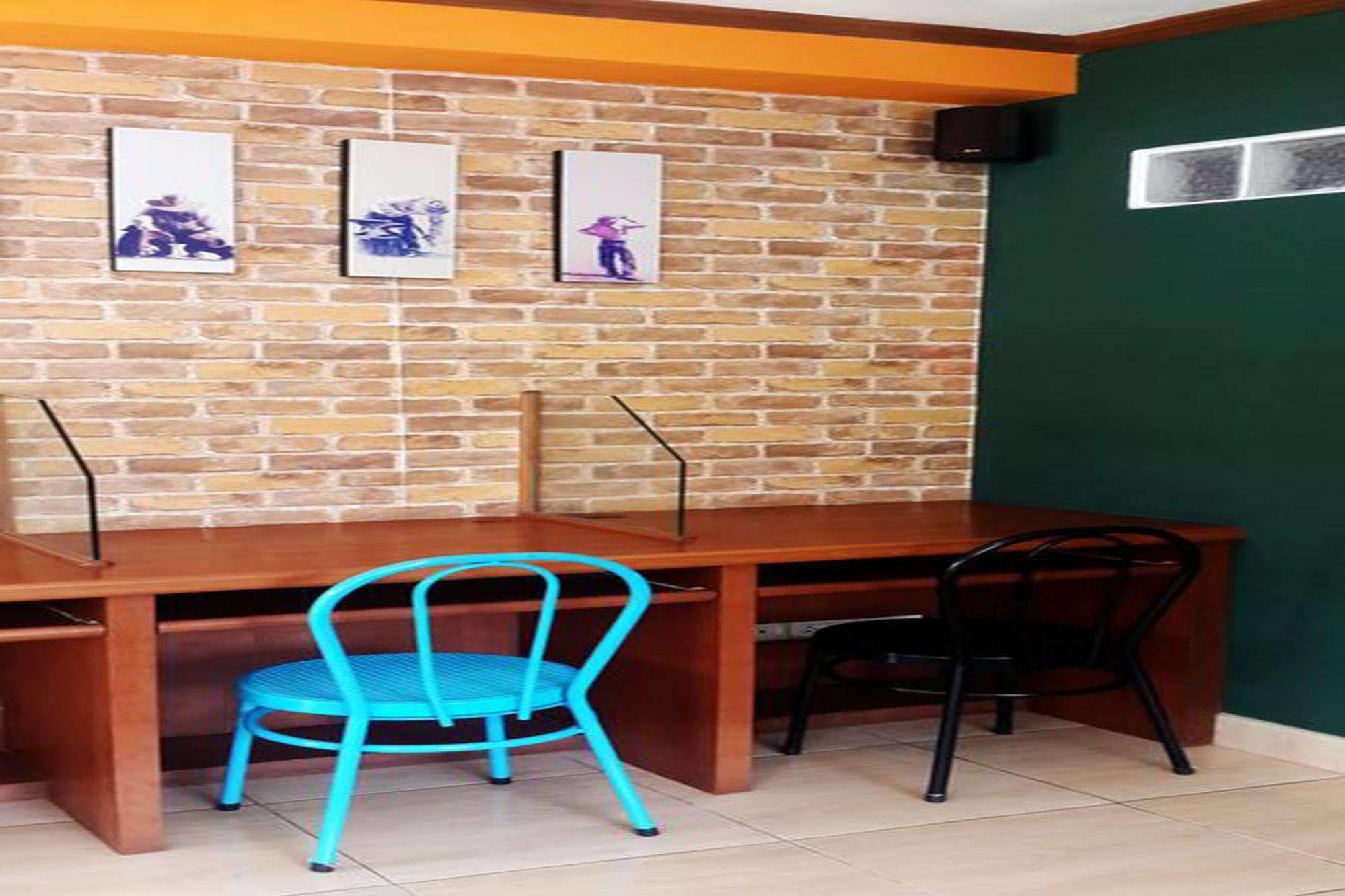 Kata Beach Homestay Luaran gambar
